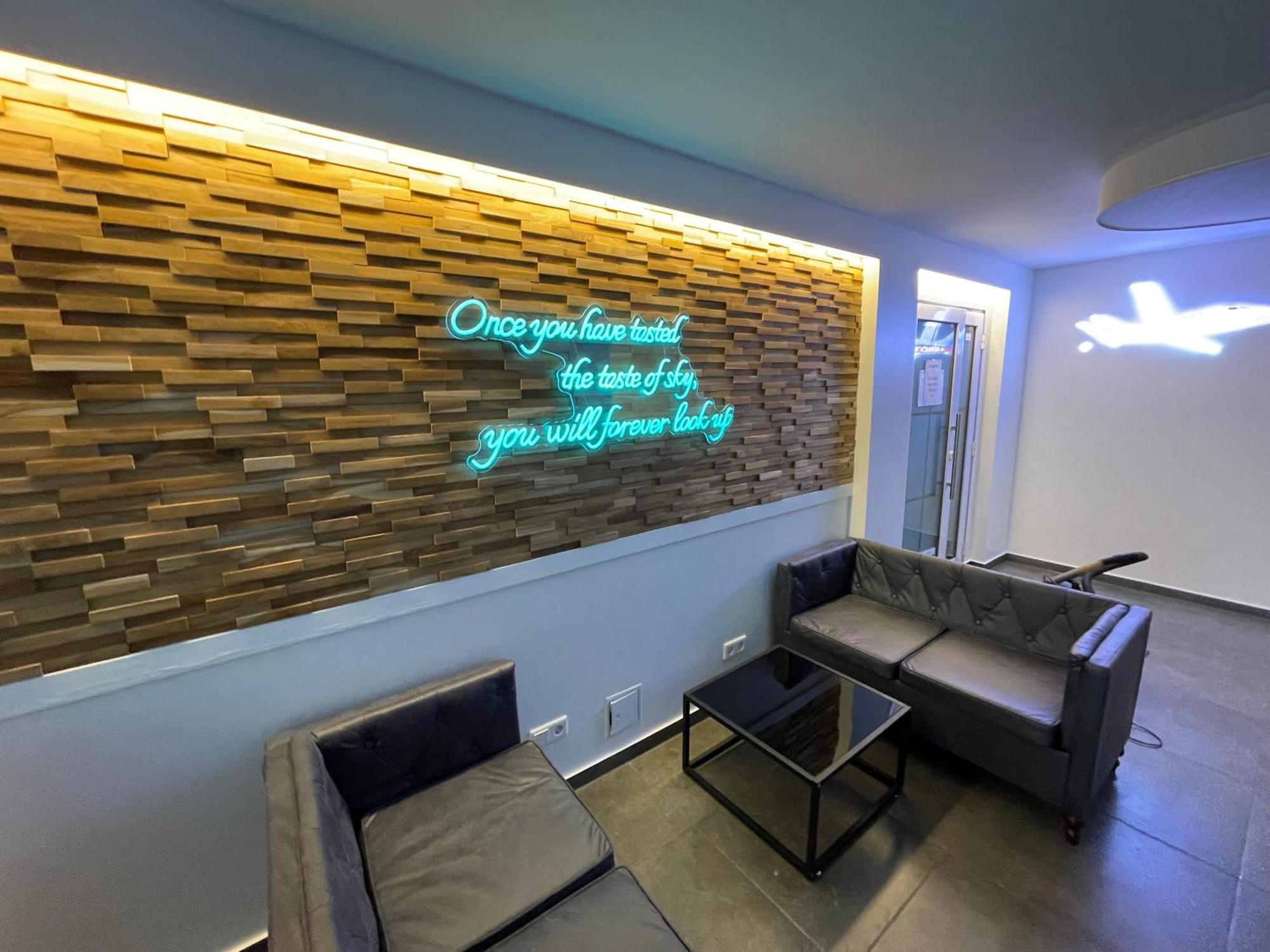 Aviators Guest House - Premium Room 施特劳斯贝格 外观 照片